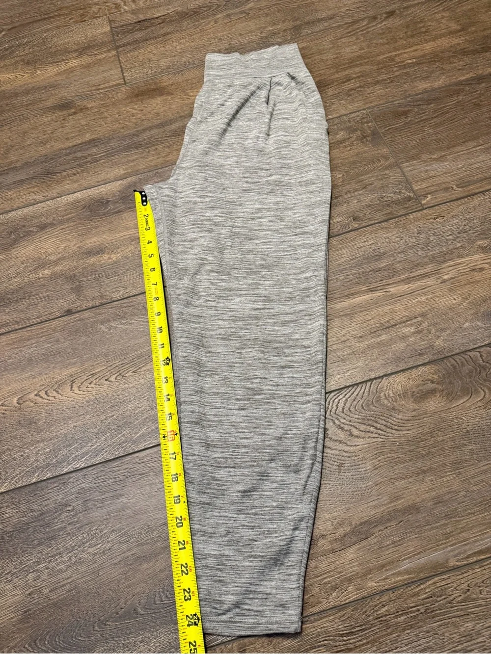 Vuori Light Gray Heather Relaxed Jogger Pants